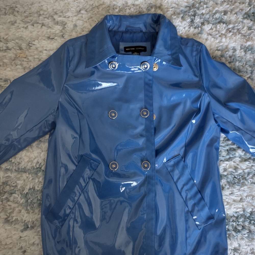 Rain coat